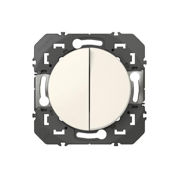 LEGRAND - Double interrupteur ou va - et - vient dooxie 10ax 250v~ finition blanc - Réf. Fab.: 600002