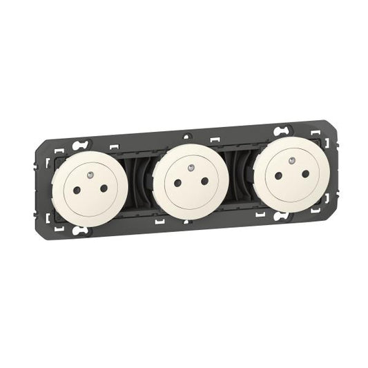 LEGRAND - Triple prise de courant 2P+T surface dooxie 16A précâblées finition blanc - Réf. Fab.: 600333