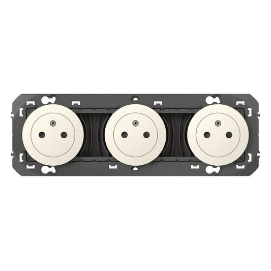 LEGRAND - Triple prise de courant 2P+T surface dooxie 16A précâblées finition blanc - Réf. Fab.: 600333