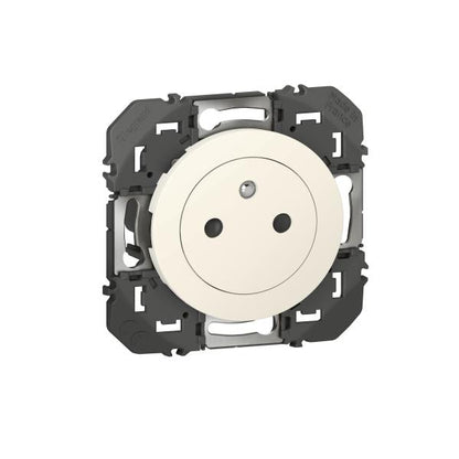 LEGRAND - Prise de courant 2P+T surface dooxie 16A finition blanc - Réf. Fab.: 600335