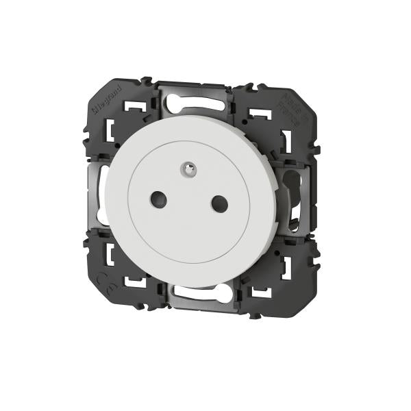 LEGRAND - Prise de courant 2P+T surface dooxie 16A finition blanc - Réf. Fab.: 600335