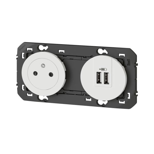 LEGRAND - 2P+E Surface Socket + 2 x USB Type-A dooxie 3A pre-wired sockets white finish - Manufacturer Ref.: 600342