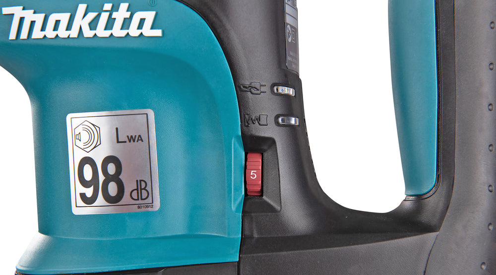 MAKITA - SDS Max Demolition Hammer HM0870C - Mfg. Ref.: HM0870C