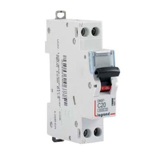 Legrand - Disjoncteur DNX3 4500 - vis/vis - U+N 230V~ 20A - 4,5kA - courbe C - 1 module - Réf. fab.: 406775