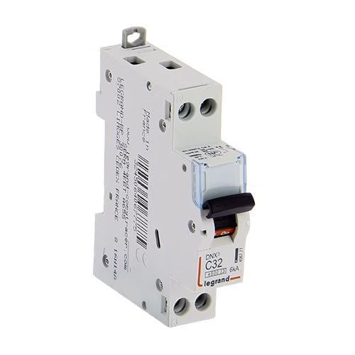 Legrand - Disjoncteur DNX3 4500 - vis/vis - U+N 230V~ 32A - 4,5kA - courbe C - 1 module - Réf. fab.: 406777