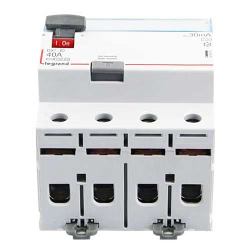 Legrand - Interrupteur différentiel DX3-ID haut/bas vis - 4P 400V~ 40A typeA 30mA - 4 mod - Réf. fab.: 411675