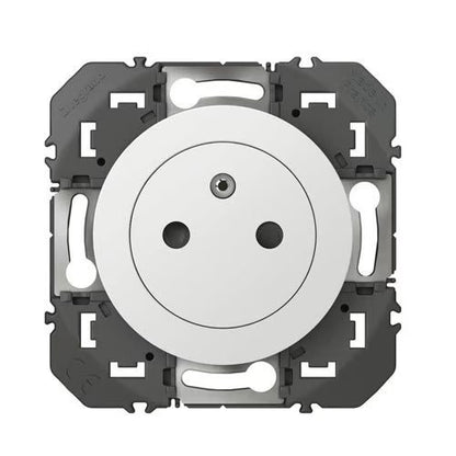 LEGRAND - Set of 50 dooxie 16A 2P+E Surface sockets, white finish - Mfg. Ref.: 600635